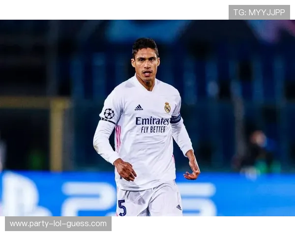 足球历史上身高最矮球星挑战极限实力成长的传奇故事