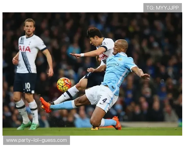 足球球星专属战袍背后的设计理念与历史传承探索